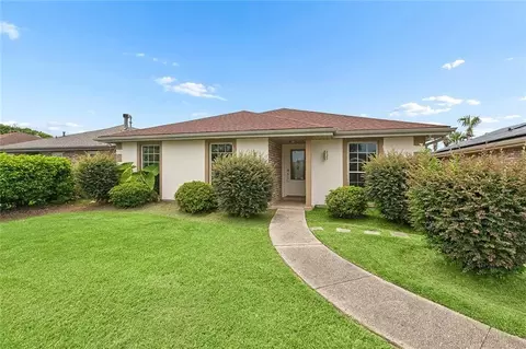 2412 Judy Dr, Meraux, LA 70075