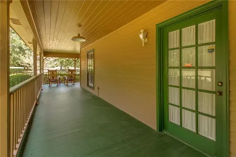 Exterior - 7 Green Leaf Ln, Covington, LA 70435 photo 7 of 20
