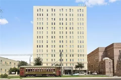 1205 St Charles Ave #809, New Orleans, LA 70130
