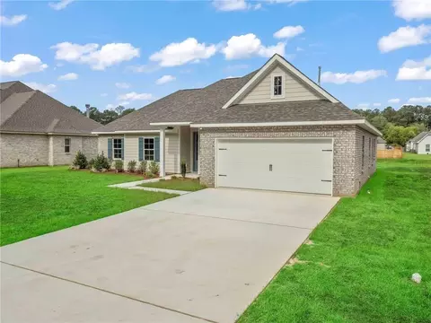 Exterior - 72657 Robindale Dr, Covington, LA 70435 photo 5 of 6