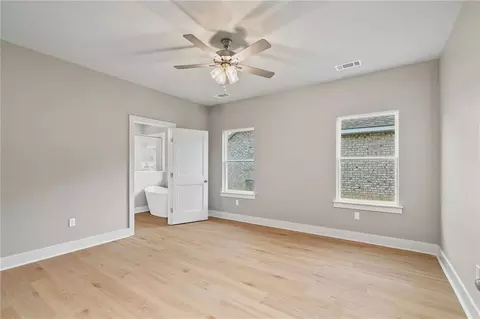 Bedroom - 72657 Robindale Dr, Covington, LA 70435 photo 1 of 4