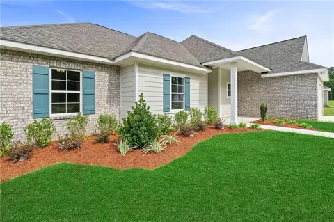 Exterior - 72657 Robindale Dr, Covington, LA 70435 photo 6 of 6