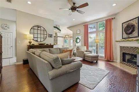 Living - 70081 10th St, Covington, LA 70435 photo 1 of 1