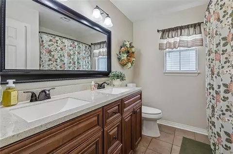 Bath - 70081 10th St, Covington, LA 70435 photo 3 of 3