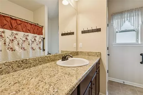 Bath - 70080 5th St, Covington, LA 70433 photo 2 of 3