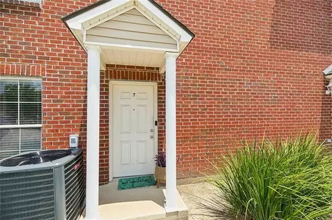 1741 Brightside Dr #F7, Baton Rouge, LA 70820