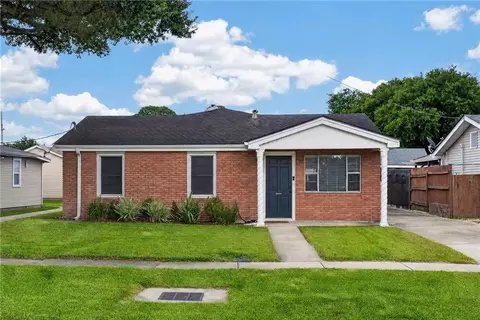 57 Mason St, Gretna, LA 70053