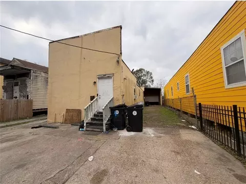 627 S Lopez St, New Orleans, LA 70119