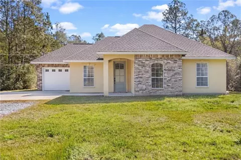Exterior - 73104 Penn Mill Rd, Covington, LA 70435 photo 2 of 3
