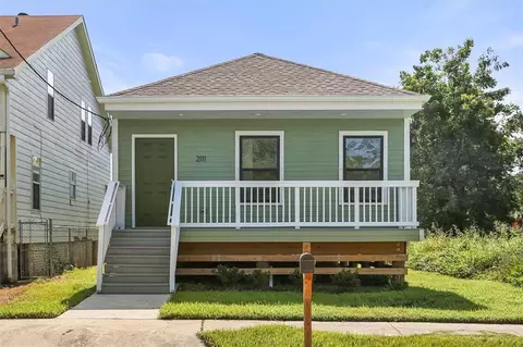 2111 Forstall St, New Orleans, LA 70117