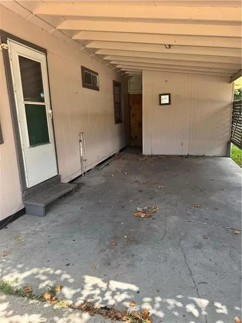 Exterior - 611 E Park Ave, Hammond, LA 70403 photo 1 of 3