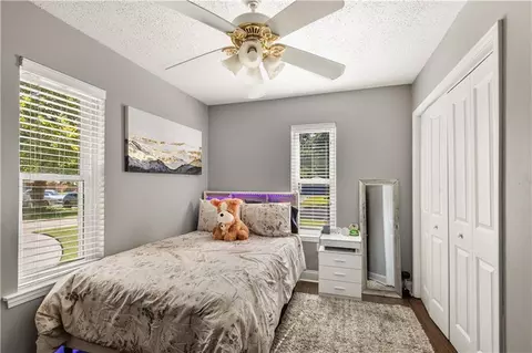 Bedroom - 1361 Sunset Dr, Slidell, LA 70460 photo 3 of 3