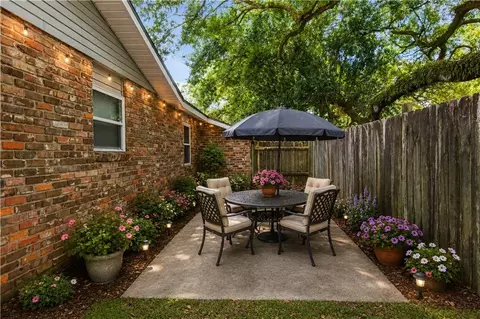 Exterior - 1361 Sunset Dr, Slidell, LA 70460 photo 3 of 5