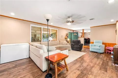 Living - 1136 Bagdad Loop, Colfax, LA 71417 photo 1 of 2