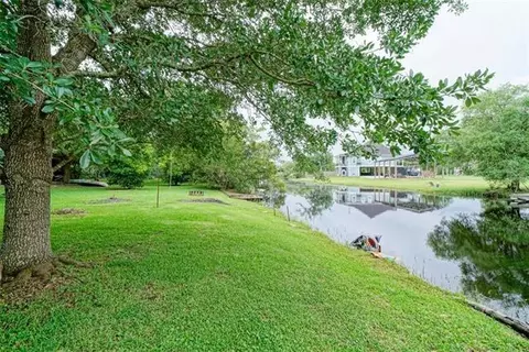 Exterior - 528 Legendre Dr, Slidell, LA 70460 photo 1 of 2