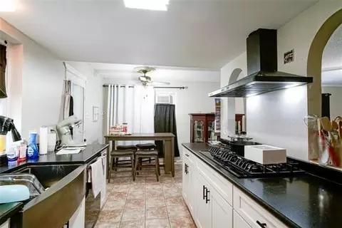 Kitchen - 528 Legendre Dr, Slidell, LA 70460 photo 2 of 2