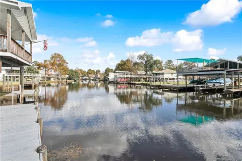 View/Area - 32870 Rivergate Cir, Springfield, LA 70462 photo 1 of 5