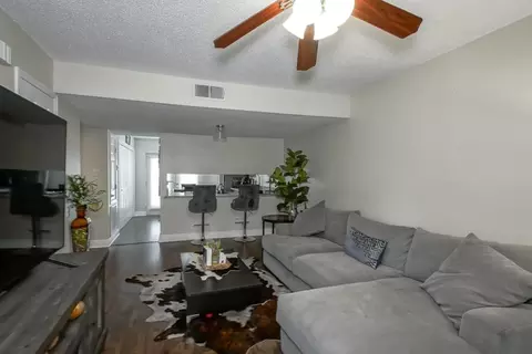 Living - 72 Ormond Pl, Destrehan, LA 70047 photo 1 of 1