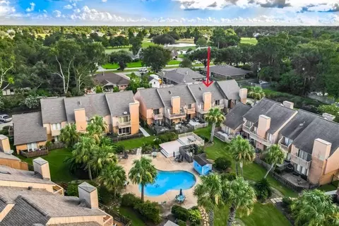 View/Area - 72 Ormond Pl, Destrehan, LA 70047 photo 3 of 4