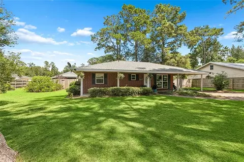 Exterior - 70482 H St, Covington, LA 70433 photo 2 of 11