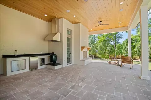 Exterior - 11 Tolawa Ln, Covington, LA 70433 photo 4 of 6