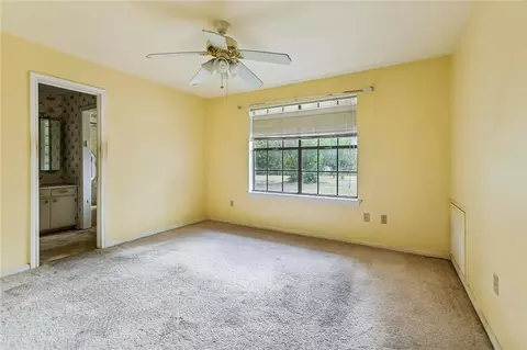 Bedroom - 18536 Highway 40 Hwy, Covington, LA 70435 photo 3 of 3