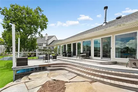Exterior - 309 Intrepid Dr, Slidell, LA 70458 photo 4 of 5