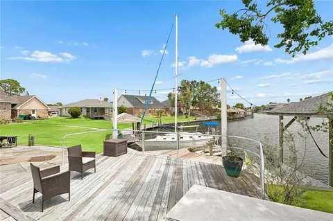 Exterior - 309 Intrepid Dr, Slidell, LA 70458 photo 5 of 5