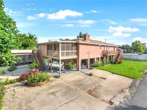 5120 Elizabeth St, Lafitte, LA 70067