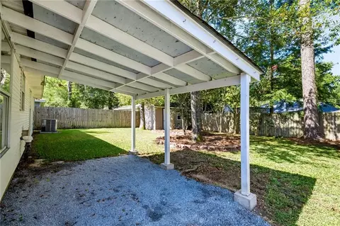 Exterior - 70401 I St, Covington, LA 70433 photo 5 of 7