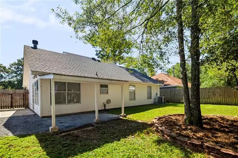 Exterior - 70401 I St, Covington, LA 70433 photo 6 of 7