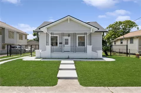 2340 Wisteria St, New Orleans, LA 70122