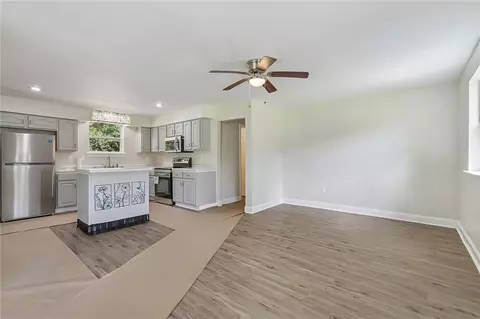 Living - 68346 Bode Ave, Covington, LA 70433 photo 1 of 2