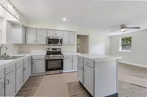 Kitchen - 68346 Bode Ave, Covington, LA 70433 photo 2 of 3