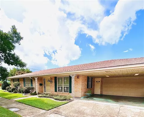 4545 Ithaca St, Metairie, LA 70006