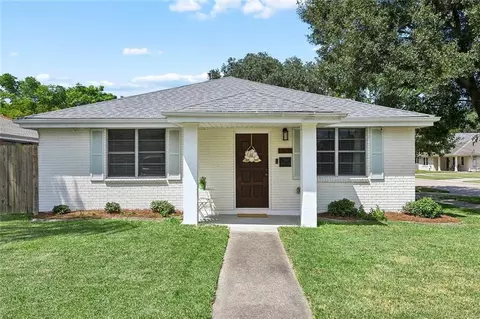 1601 Feronia St, Metairie, LA 70005