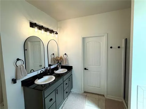 Bath - 228 E Lake Dr, Slidell, LA 70461 photo 3 of 3