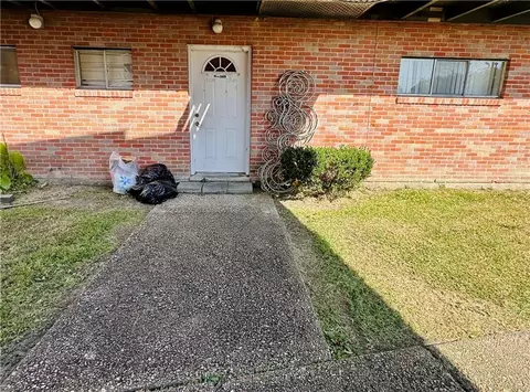 3838 Pontchartrain Dr #C-108, Slidell, LA 70458