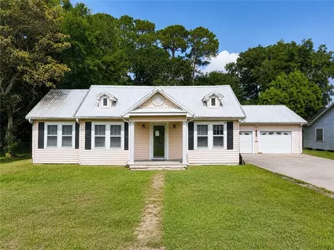 204 N Wilson Ave, Kaplan, LA 70548