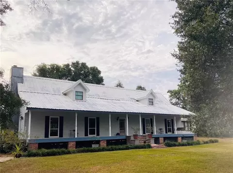 19406 Rocking D Rd, Covington, LA 70435