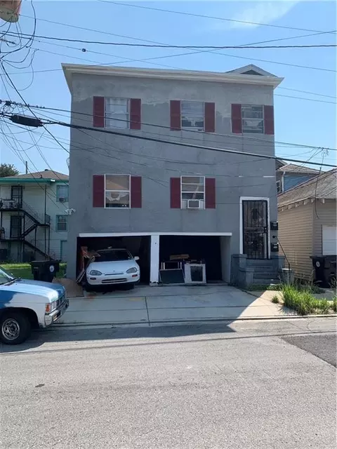 3953 55 Delachaise St, New Orleans, LA 70125