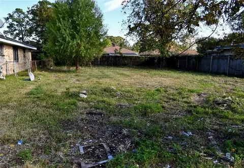 1220 Flanders St, New Orleans, LA 70114