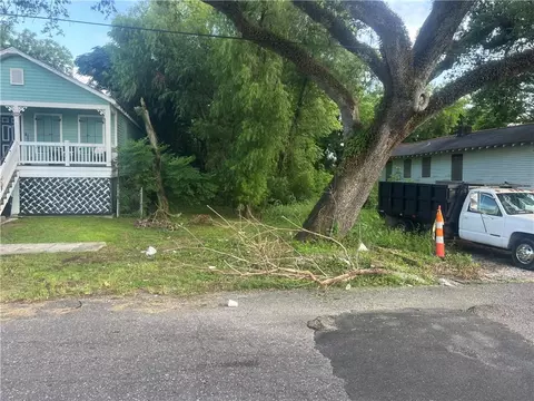 2508 S Dorgenois St, New Orleans, LA 70125