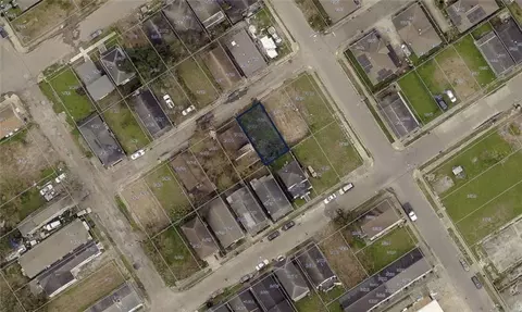 2408 Rex Pl, New Orleans, LA 70125