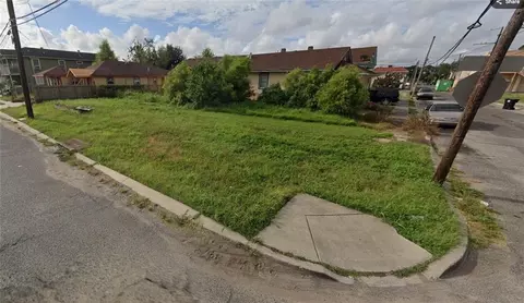 1500 S White St, New Orleans, LA 70125