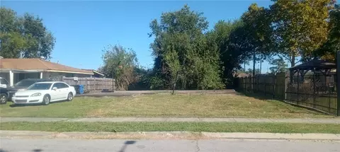 4949 Corinne St, New Orleans, LA 70127