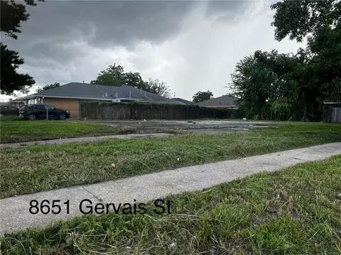 8651 Gervais St, New Orleans, LA 70127