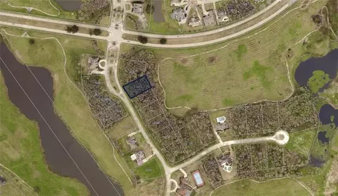 5550 Eastover Dr, New Orleans, LA 70128