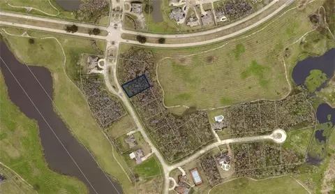 5550 Eastover Dr, New Orleans, LA 70128