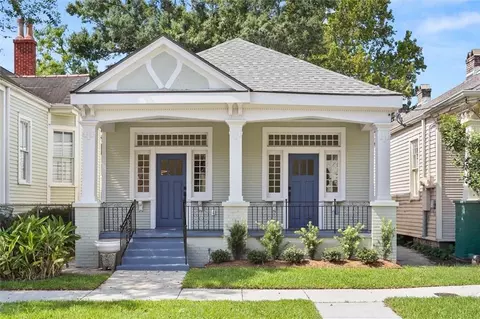 7722 Plum St, New Orleans, LA 70118